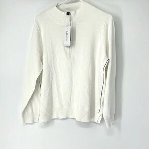 Marble NWT women’s white 1/4 zip large